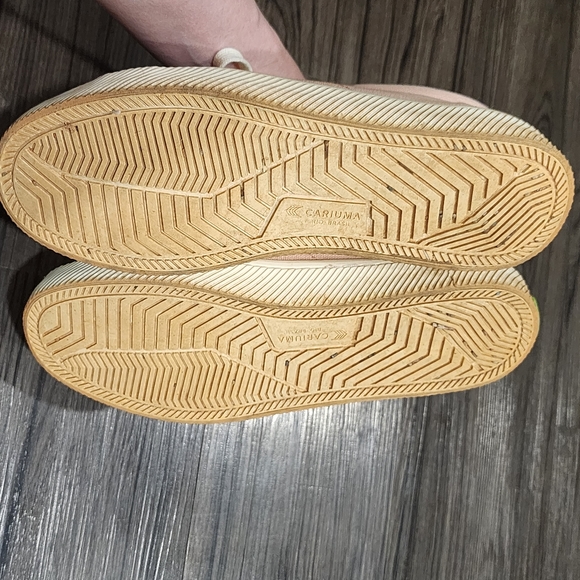 CARIUMA Women's Shoes OCA Low Pink Size 8 US Ethically Made Canvas Sneakers - Picture 3 of 9